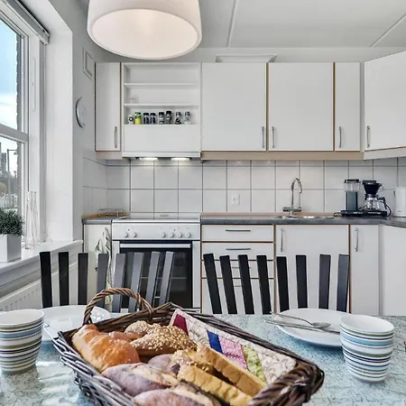 Gorgeous In With Kitchen * Tranekær