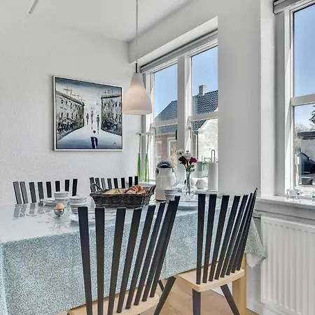 Prázdninový dům Gorgeous In With Kitchen *